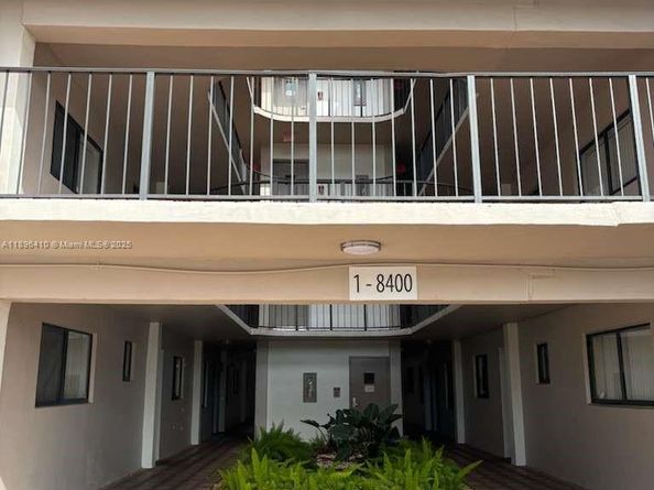 8400 SW 133rd Ave Rd 202, Miami FL 33183