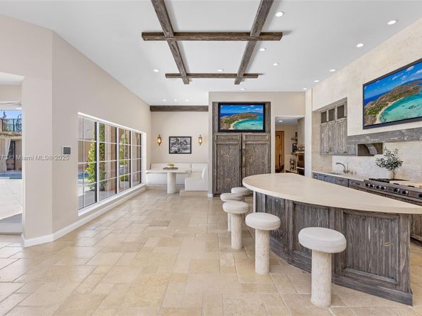 600 Isle Of Palms Dr, Fort Lauderdale FL 33301