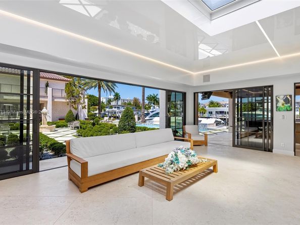 600 Isle Of Palms Dr, Fort Lauderdale FL 33301