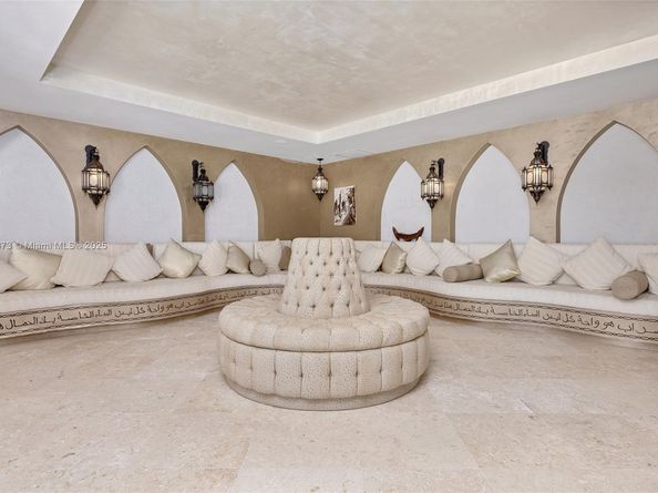 600 Isle Of Palms Dr, Fort Lauderdale FL 33301