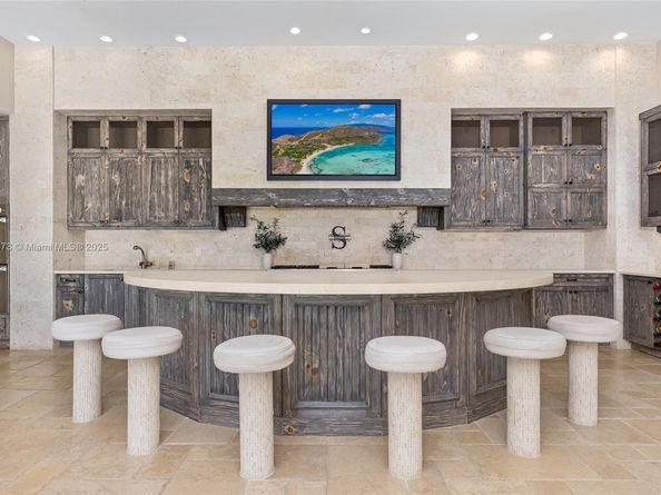 600 Isle Of Palms Dr, Fort Lauderdale FL 33301