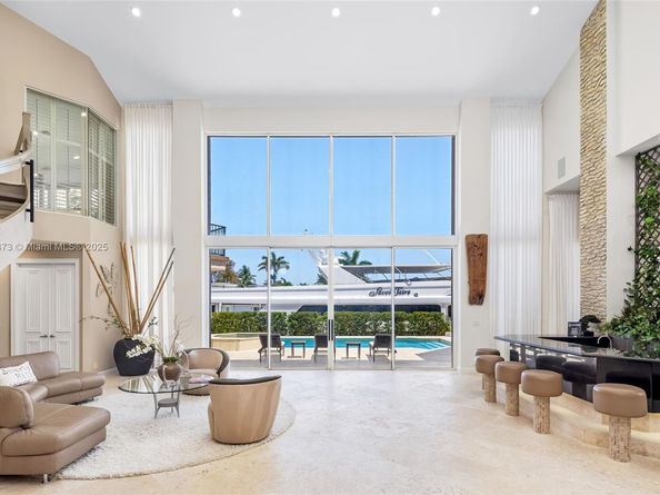 600 Isle Of Palms Dr, Fort Lauderdale FL 33301