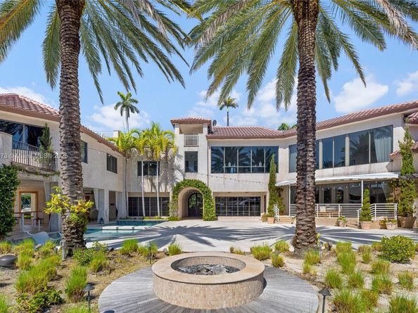 600 Isle Of Palms Dr, Fort Lauderdale FL 33301
