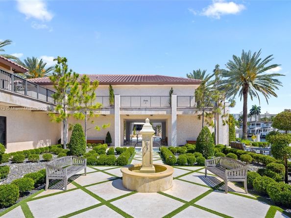 600 Isle Of Palms Dr, Fort Lauderdale FL 33301
