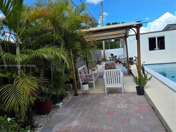 5920 SW 94th Ave, Miami FL 33173