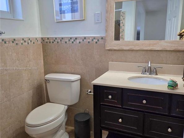5920 SW 94th Ave, Miami FL 33173