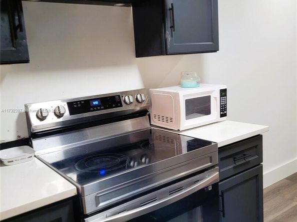 1400 Tallwood Ave 204, Hollywood FL 33021