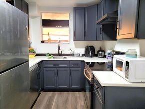 1400 Tallwood Ave 204, Hollywood FL 33021
