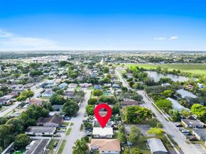 2821 NW 12th Ct, Fort Lauderdale FL 33311