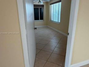 2271 SW 30th Ter, Fort Lauderdale FL 33312