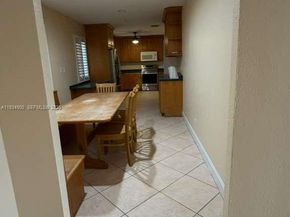 2271 SW 30th Ter, Fort Lauderdale FL 33312