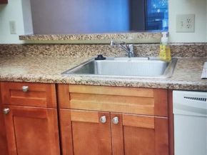 9450 Poinciana Pl 205, Davie FL 33324