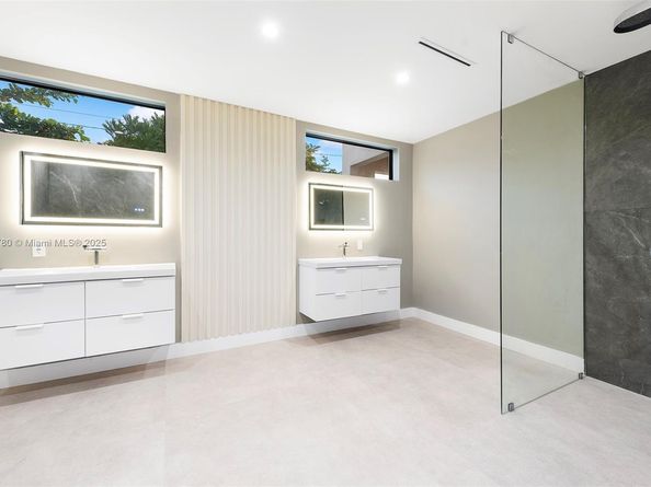 1505 SW 5th Pl, Fort Lauderdale FL 33312