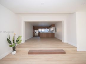 15411 NE 10th Ave, North Miami Beach FL 33162