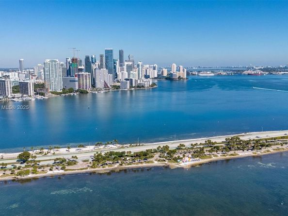 1541 Brickell Ave C406, Miami FL 33129