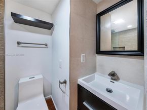 1541 Brickell Ave C406, Miami FL 33129