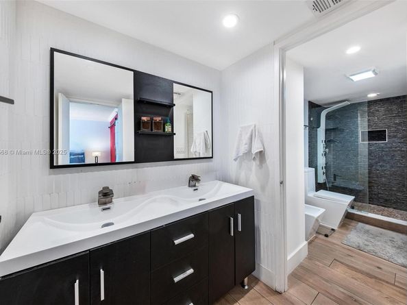 1541 Brickell Ave C406, Miami FL 33129