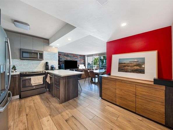 1541 Brickell Ave C406, Miami FL 33129