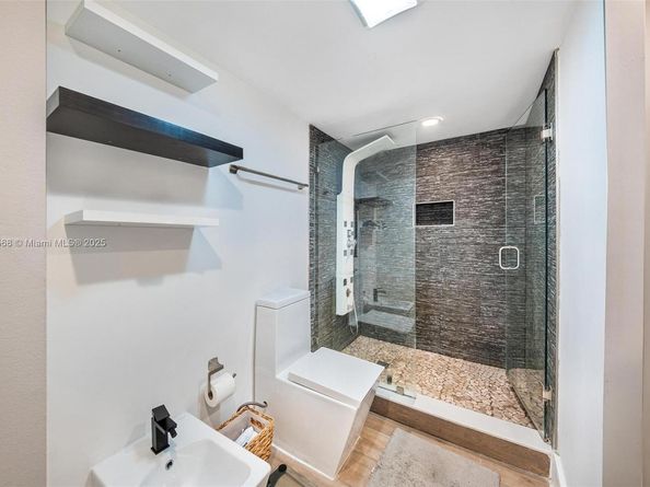 1541 Brickell Ave C406, Miami FL 33129