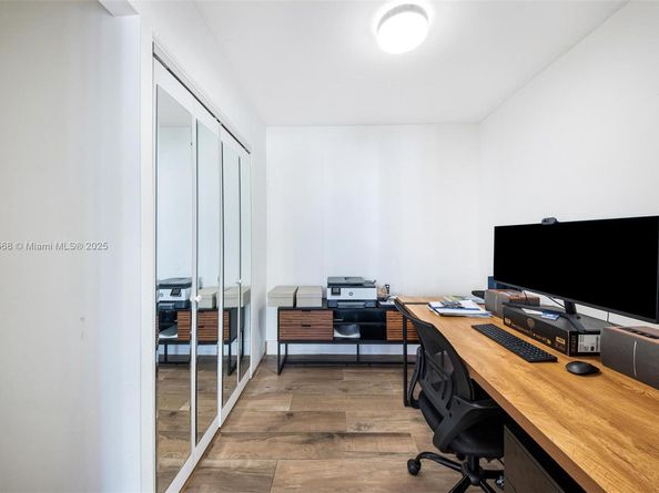 1541 Brickell Ave C406, Miami FL 33129