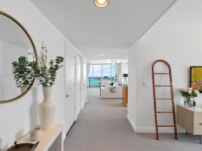 475 Brickell Ave 5507, Miami FL 33131