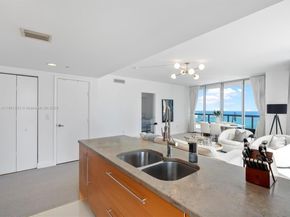 475 Brickell Ave 5507, Miami FL 33131