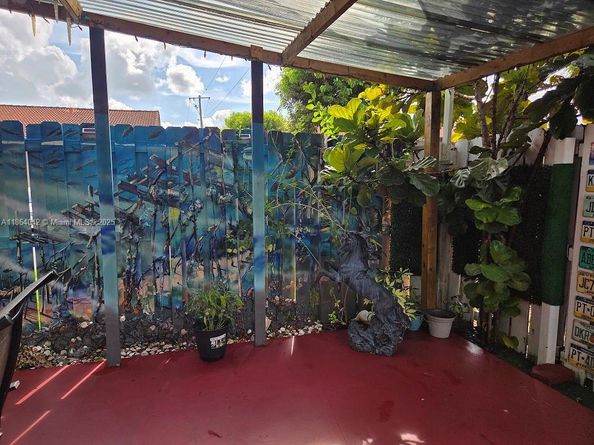 13758 SW 170th Ln, Miami FL 33177