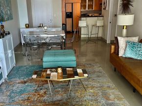 335 S Biscayne Blvd 2200, Miami FL 33131