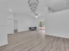 Undisclosed Address #A11864387, Davie FL 33324