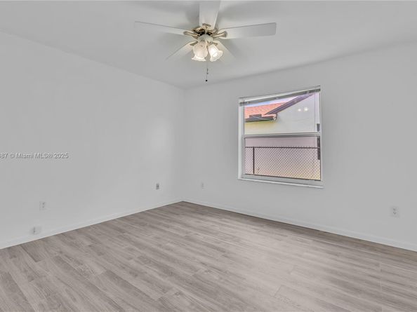 Undisclosed Address #A11864387, Davie FL 33324