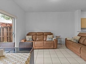 8245 NW 108th Ave 615, Doral FL 33178