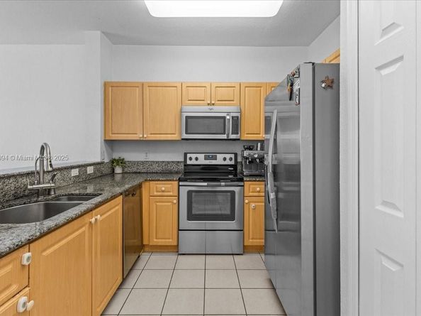 8245 NW 108th Ave 615, Doral FL 33178