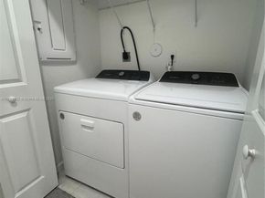 12917 NW 23rd Pl, Miami FL 33167