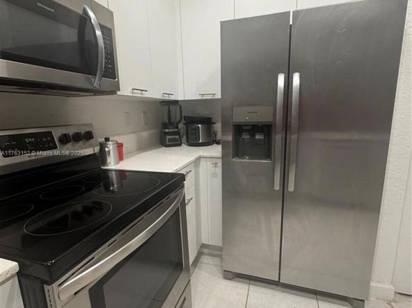 12917 NW 23rd Pl, Miami FL 33167