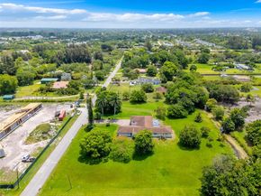 17550 SW 59th Ct, Southwest Ranches FL 33331