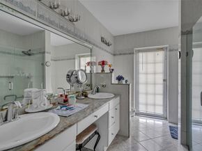 17550 SW 59th Ct, Southwest Ranches FL 33331