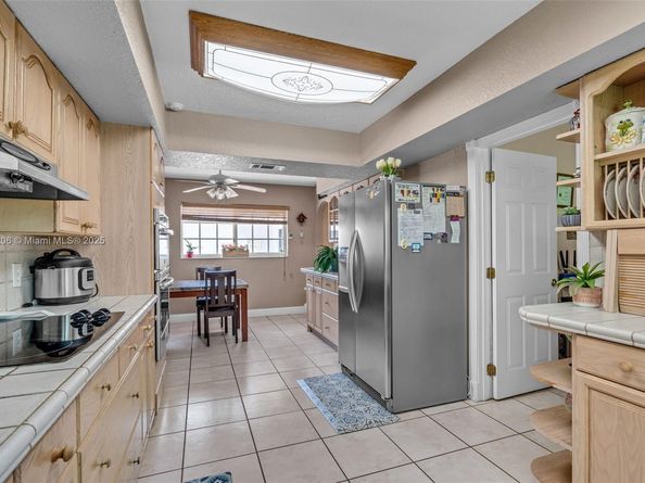 17550 SW 59th Ct, Southwest Ranches FL 33331