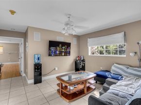 17550 SW 59th Ct, Southwest Ranches FL 33331
