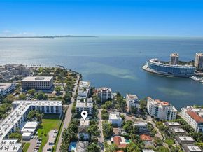 3545 E Glencoe St, Miami FL 33133