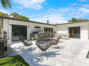 811 NE 17th Ct, Fort Lauderdale FL 33305