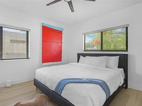 811 NE 17th Ct, Fort Lauderdale FL 33305