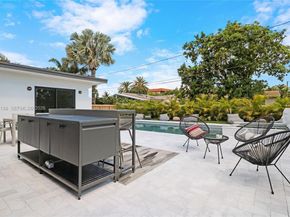 811 NE 17th Ct, Fort Lauderdale FL 33305