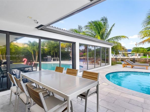 2841 NE 55th St, Fort Lauderdale FL 33308