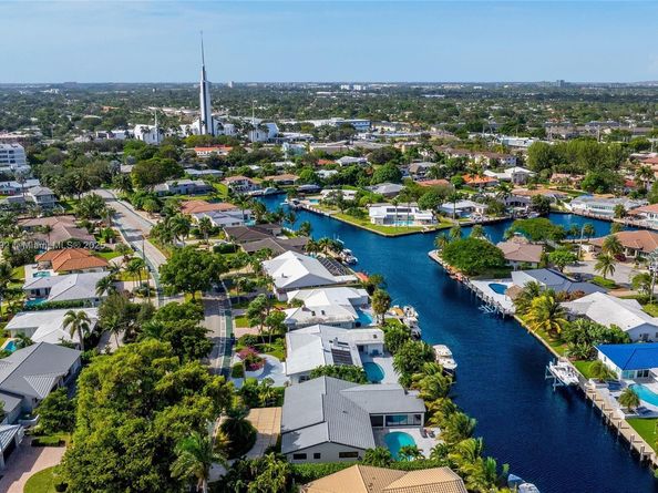 2841 NE 55th St, Fort Lauderdale FL 33308