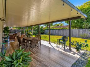 1114 SW 102nd Pl, Miami FL 33174