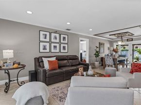 1114 SW 102nd Pl, Miami FL 33174