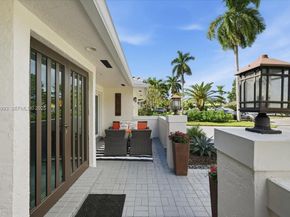 2662 NE 3rd St, Pompano Beach FL 33062