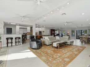 2662 NE 3rd St, Pompano Beach FL 33062