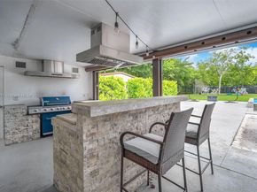 10245 SW 125th Ave, Miami FL 33186