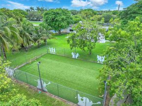 10245 SW 125th Ave, Miami FL 33186